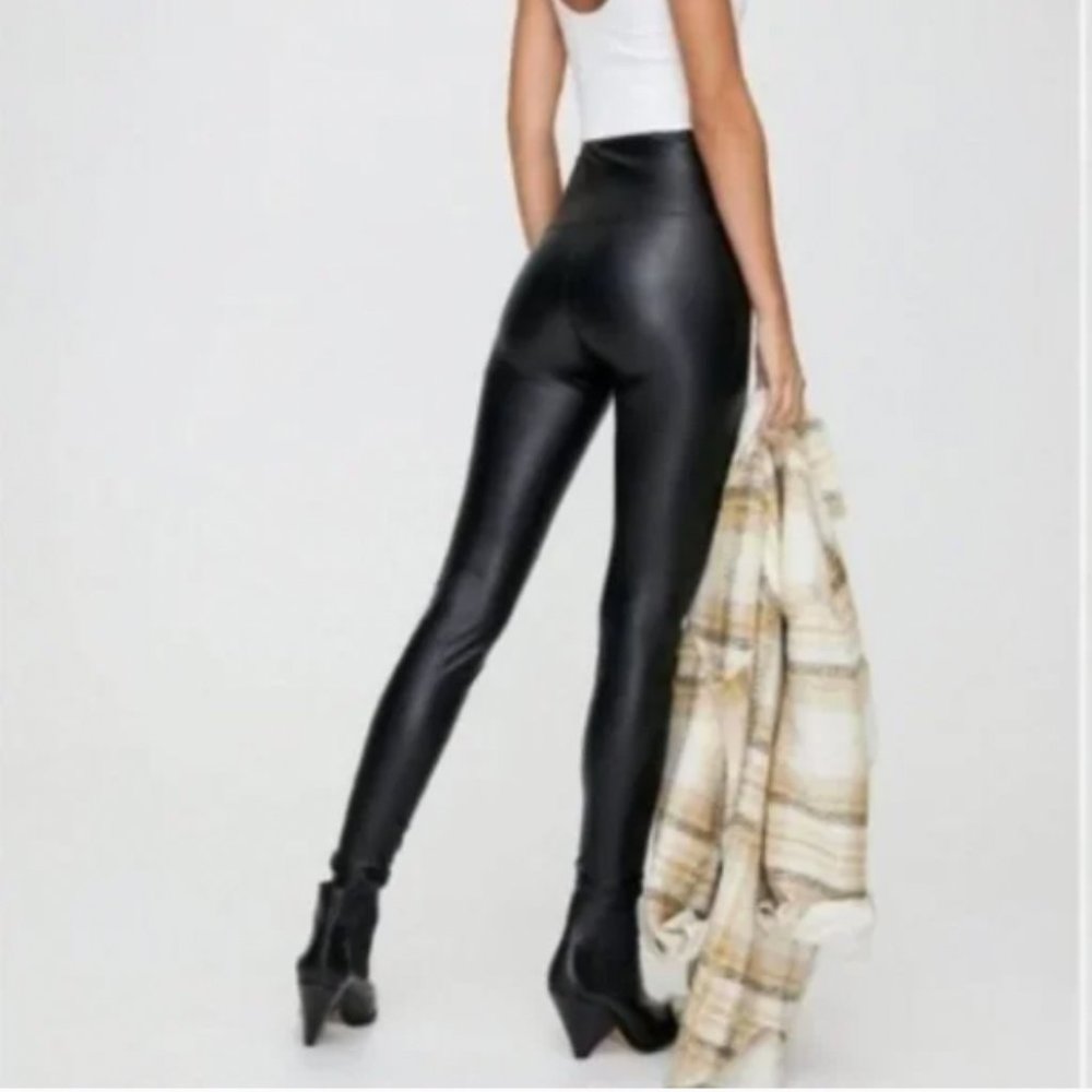Wilfred Free Daria Vegan Leather Pants